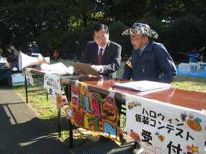 2017.11.5　ハロウィン仮装コンテスト審査員として